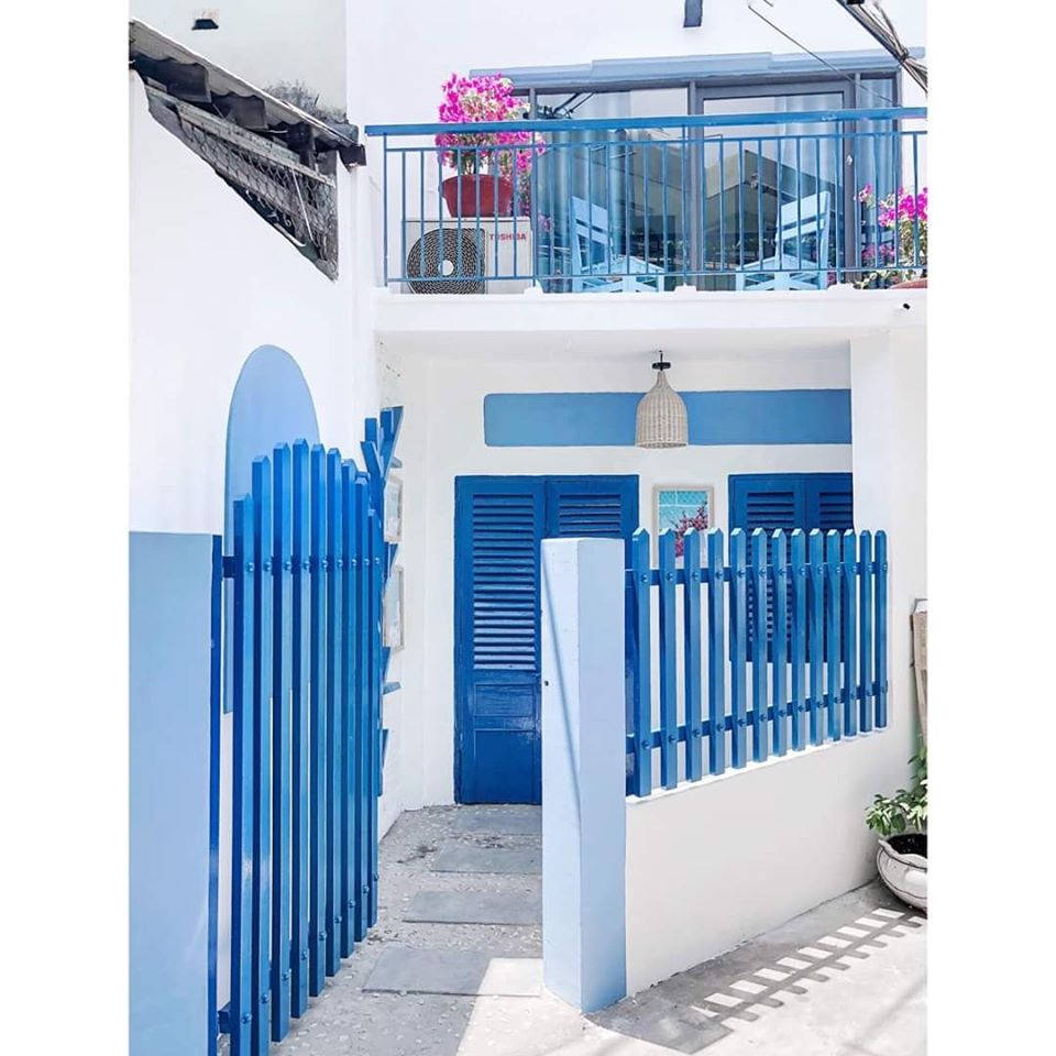 Căn nhà màu xanh tươi mát- một Santorini giữa lòng Sài Gòn